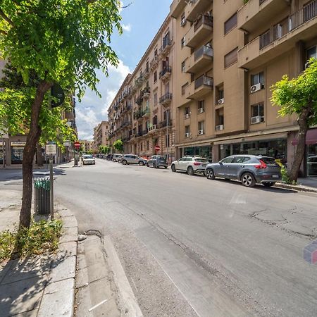 Le Rose Di Nonna Maria, Appartamento Di Lusso In Centro Citta 팔레르모 외부 사진