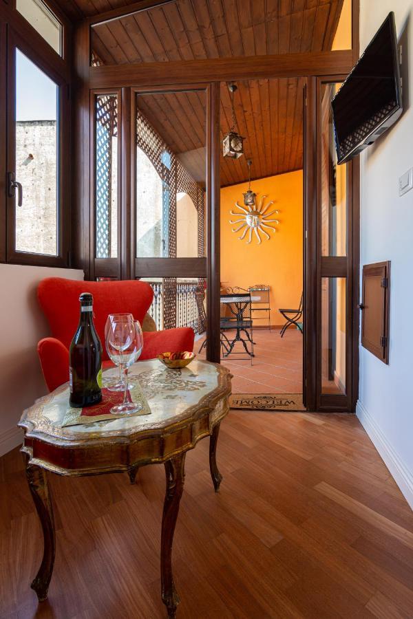 Le Rose Di Nonna Maria, Appartamento Di Lusso In Centro Citta 팔레르모 외부 사진