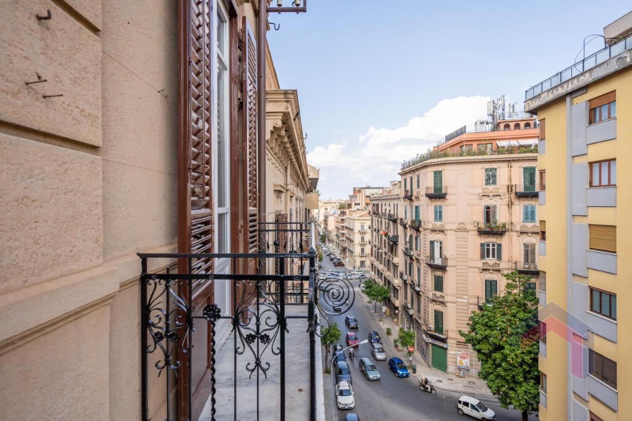 Le Rose Di Nonna Maria, Appartamento Di Lusso In Centro Citta 팔레르모 외부 사진