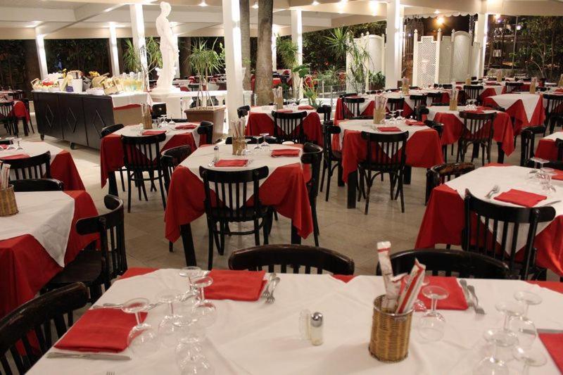 Le Rose Di Nonna Maria, Appartamento Di Lusso In Centro Citta 팔레르모 외부 사진